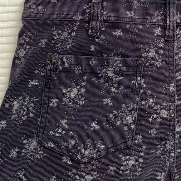 Free People Corduroy Shortall in Purple Floral (Size 6) - Picture 5 of 8